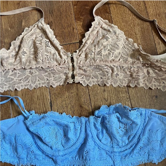 Aerie bralettes - Picture 1 of 3